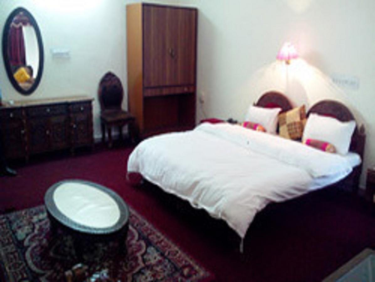 Hotel Padmini Chittorgarh Luaran gambar