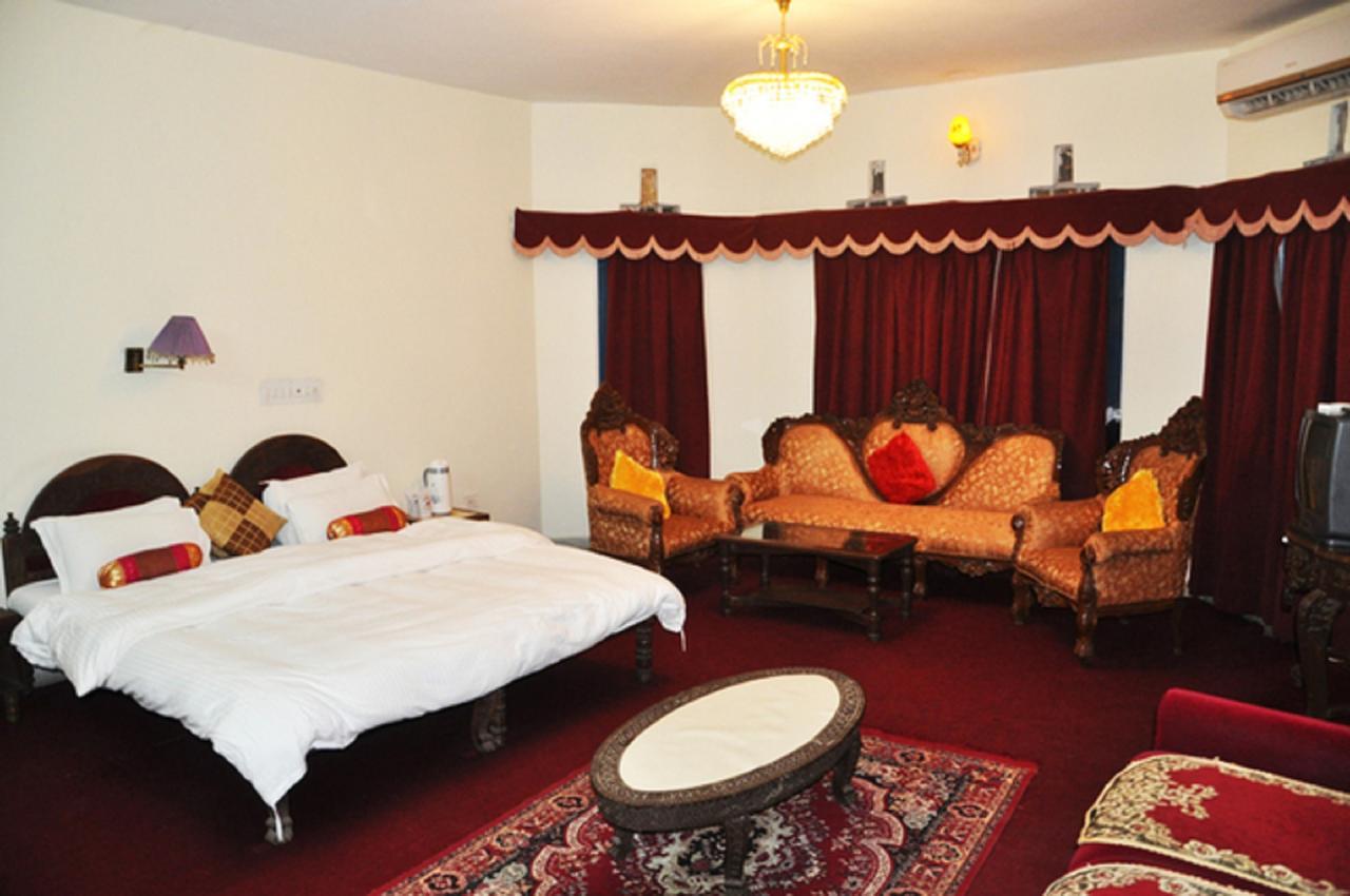 Hotel Padmini Chittorgarh Luaran gambar